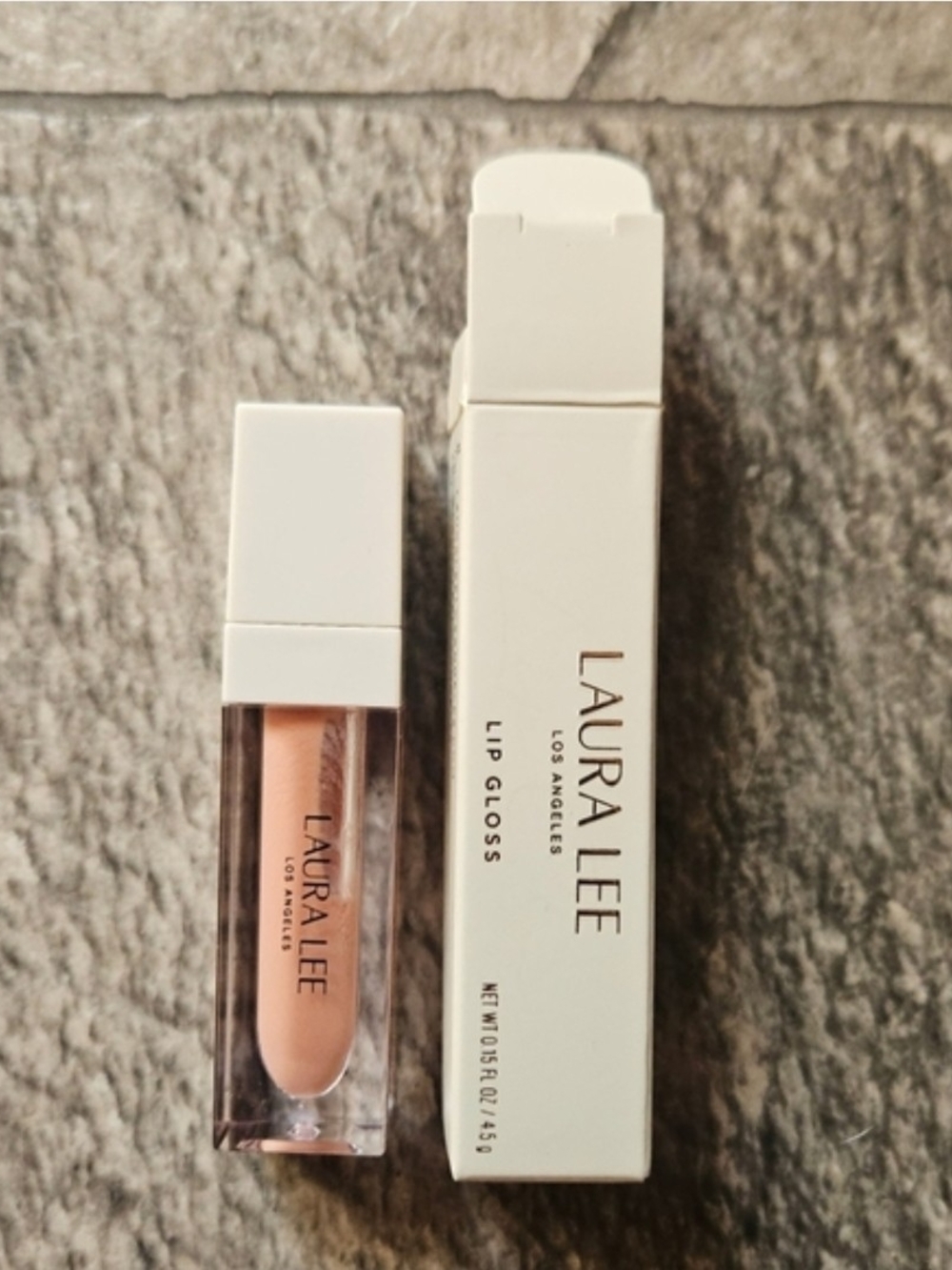 Laura Lee Los Angeles Lip Gloss In Nude Blossom 0.15fl Oz BNIB Discontinued - Picture 3 of 5